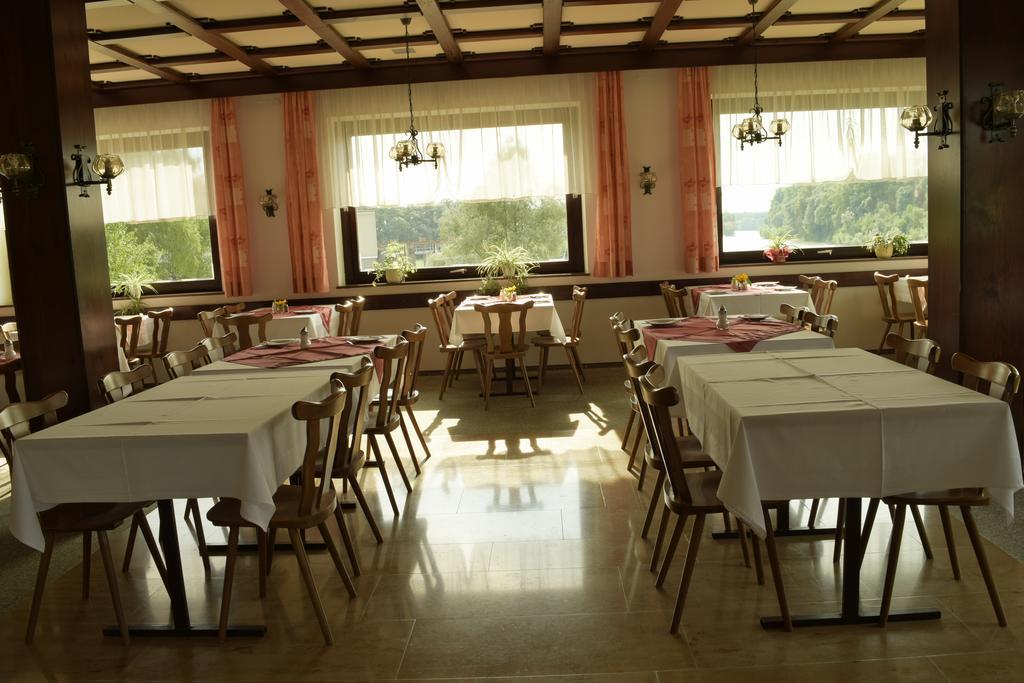 Gasthof S'Schatzkastl Ardagger Markt Dış mekan fotoğraf