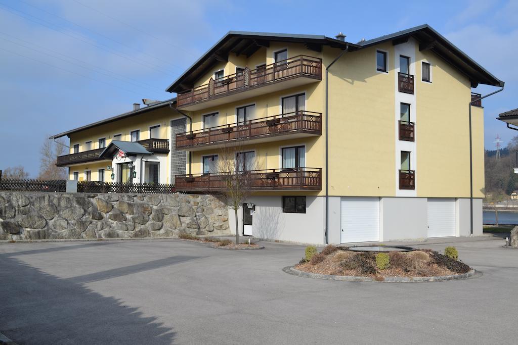Gasthof S'Schatzkastl Ardagger Markt Dış mekan fotoğraf